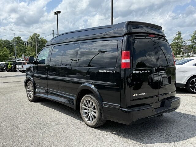 2021 Chevrolet Express 2500 LS Crestwood KY