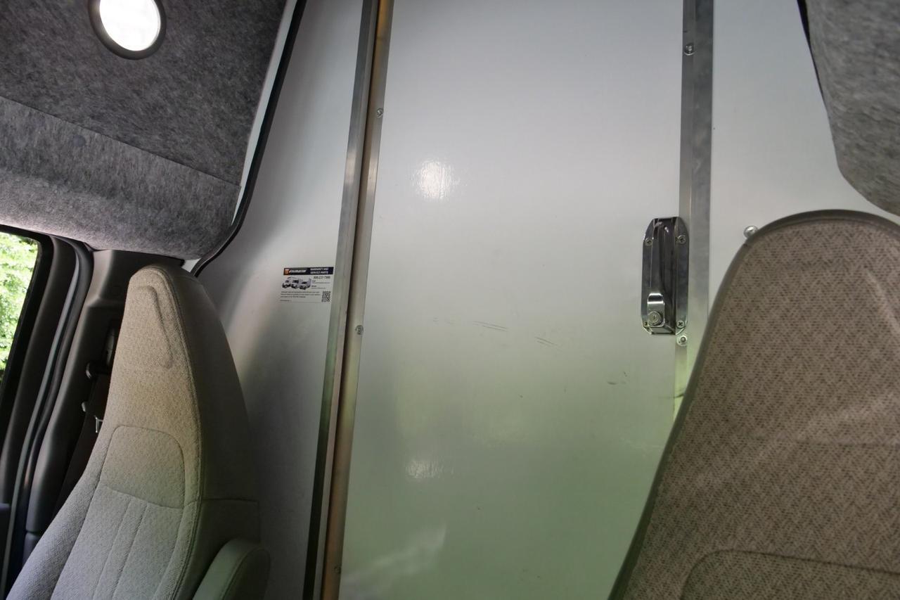 2021 Chevrolet Express 4500 Utilimaster Utilivan / DRW / 18FT Box / Foldable Shelving! Lincolnton NC