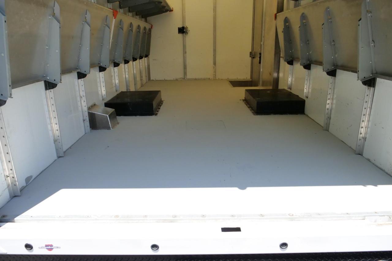 2021 Chevrolet Express 4500 Utilimaster Utilivan / DRW / 18FT Box / Foldable Shelving! Lincolnton NC