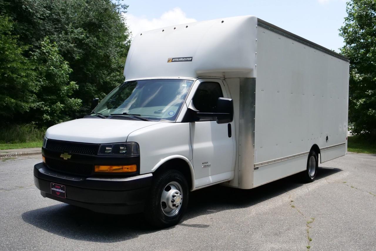 2021 Chevrolet Express 4500 Utilimaster Utilivan / DRW / 18FT Box / Foldable Shelving! Lincolnton NC
