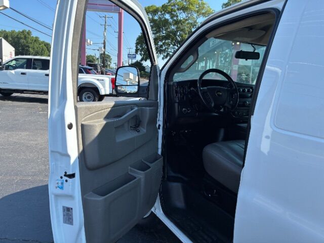 2021 Chevrolet Express Cargo RWD 3500 Regular Wheelbase WT Charlotte NC
