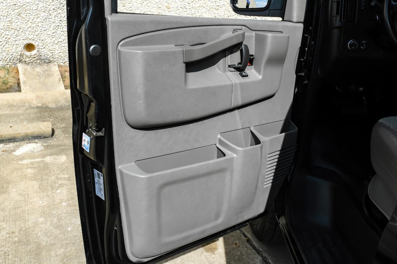 2021 Chevrolet Express Cargo Van Farmers Branch TX