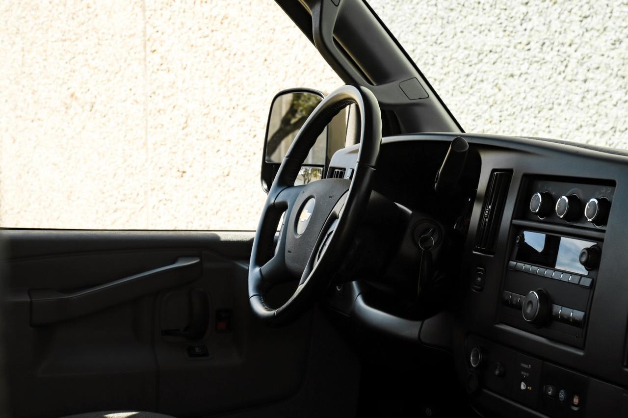 2021 Chevrolet Express Cargo Van Farmers Branch TX