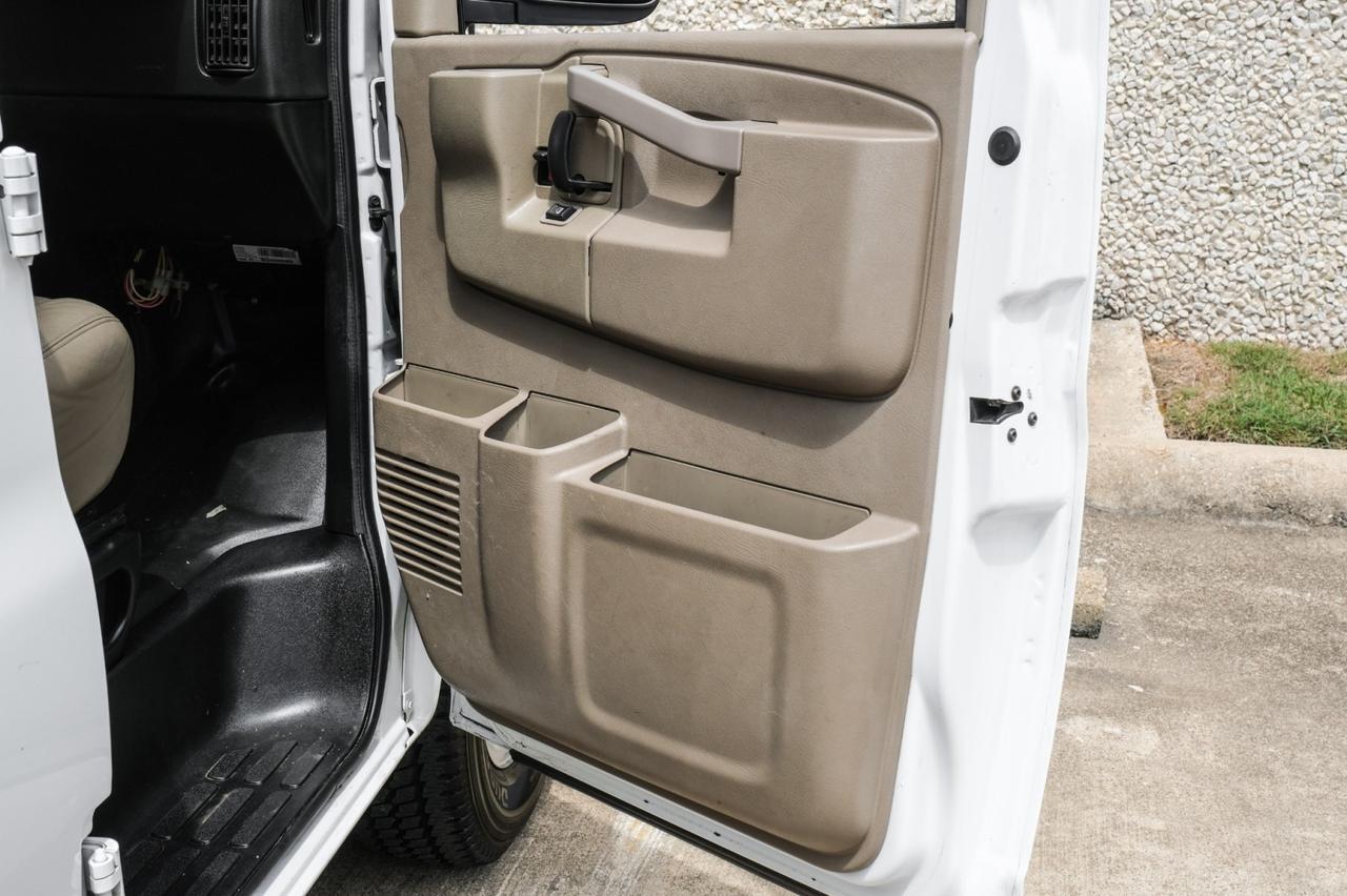 2021 Chevrolet Express Cargo Van Farmers Branch TX