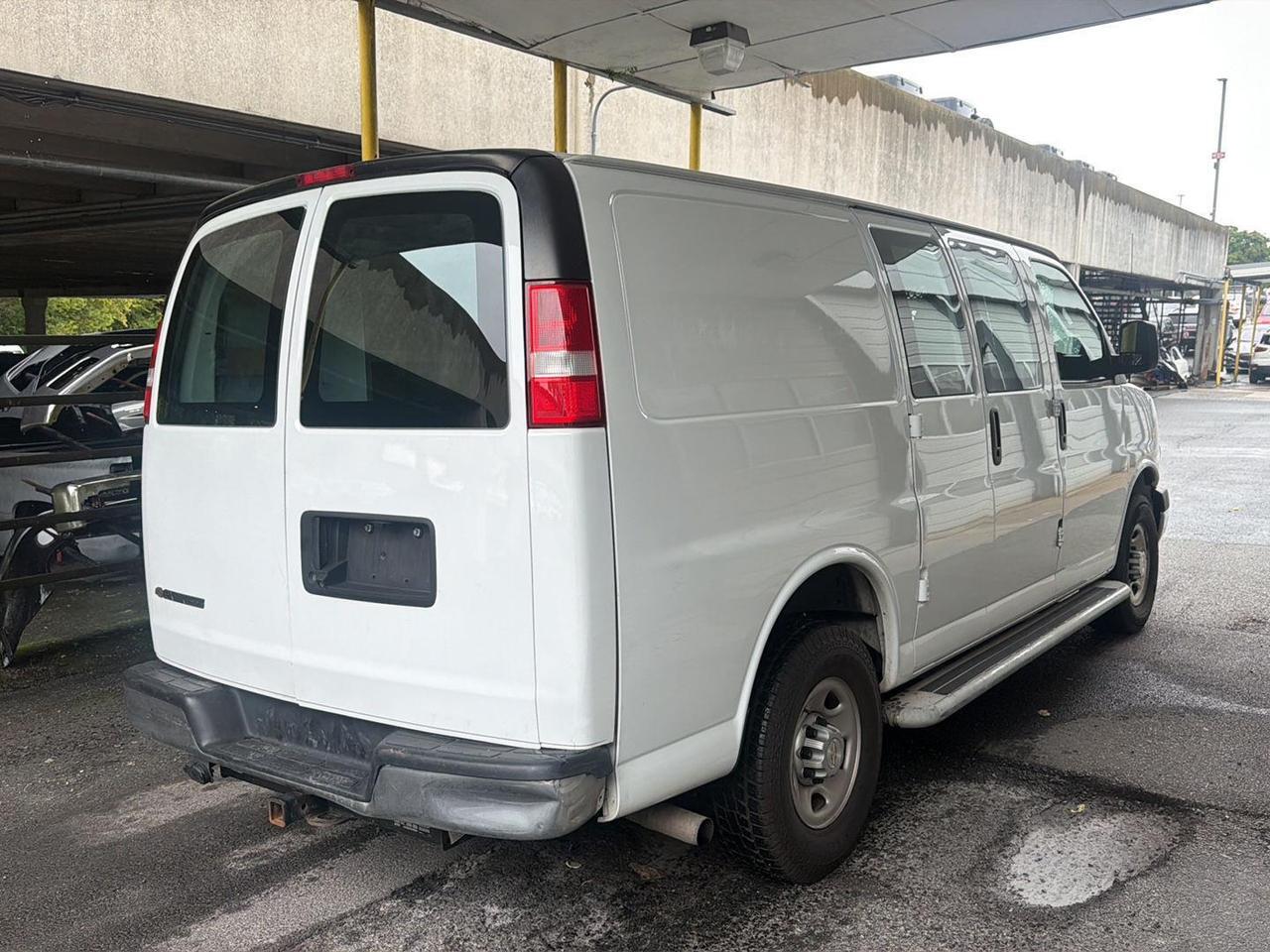 2021 Chevrolet Express Cargo Van RWD 2500 135 Gaithersburg MD