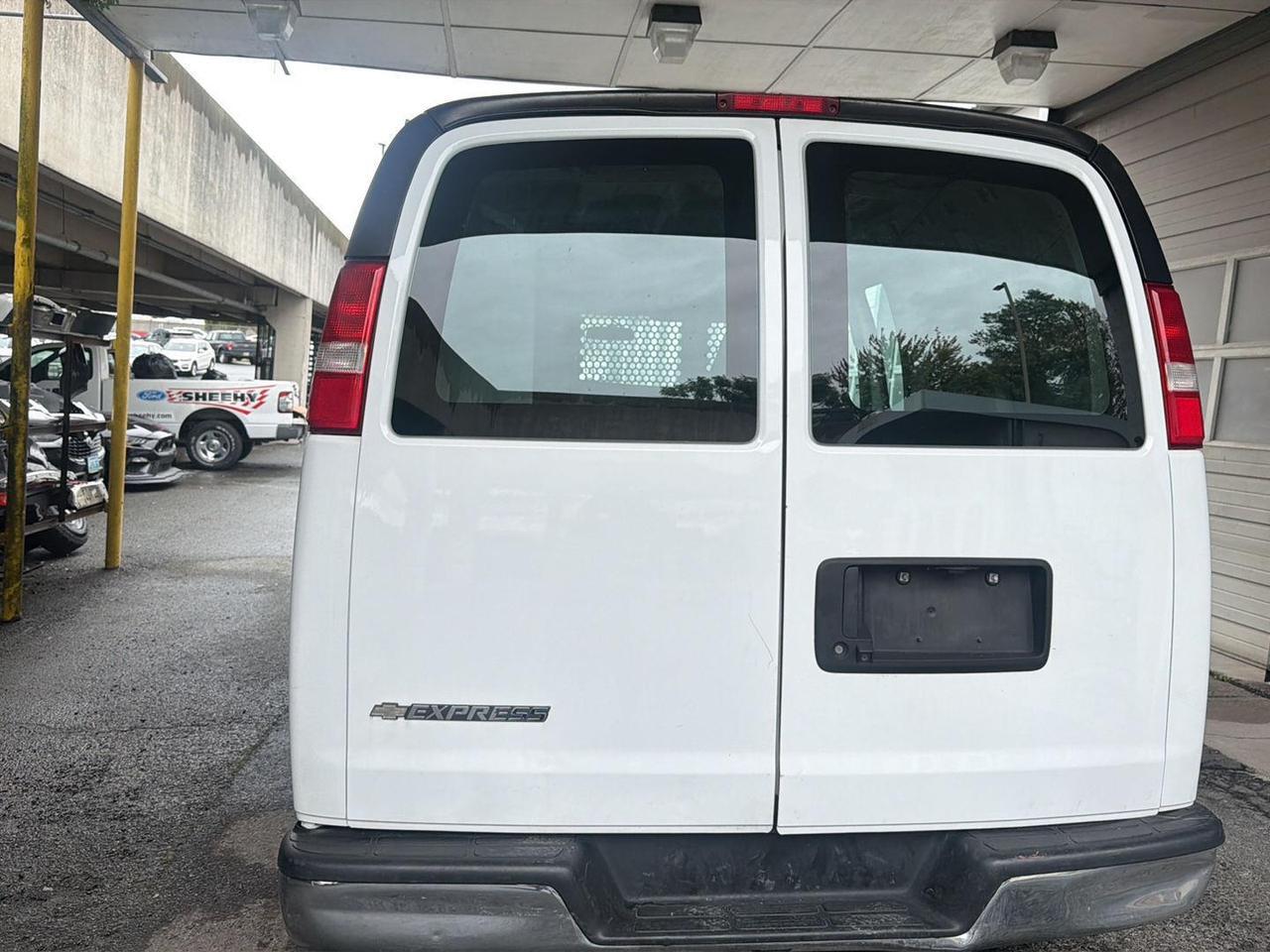 2021 Chevrolet Express Cargo Van RWD 2500 135 Gaithersburg MD