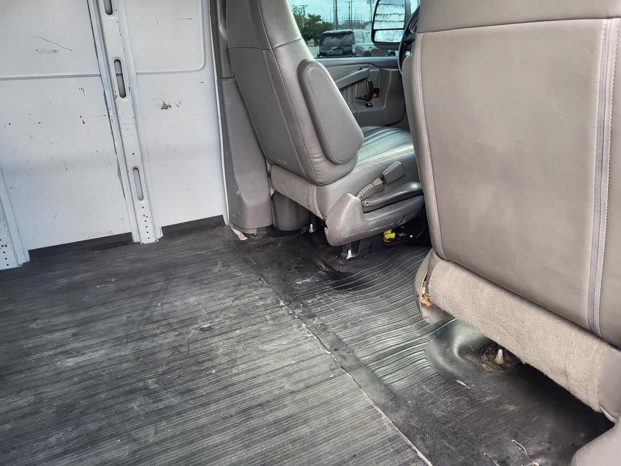 2021 Chevrolet Express Cargo Van RWD 2500 155 Beeville TX