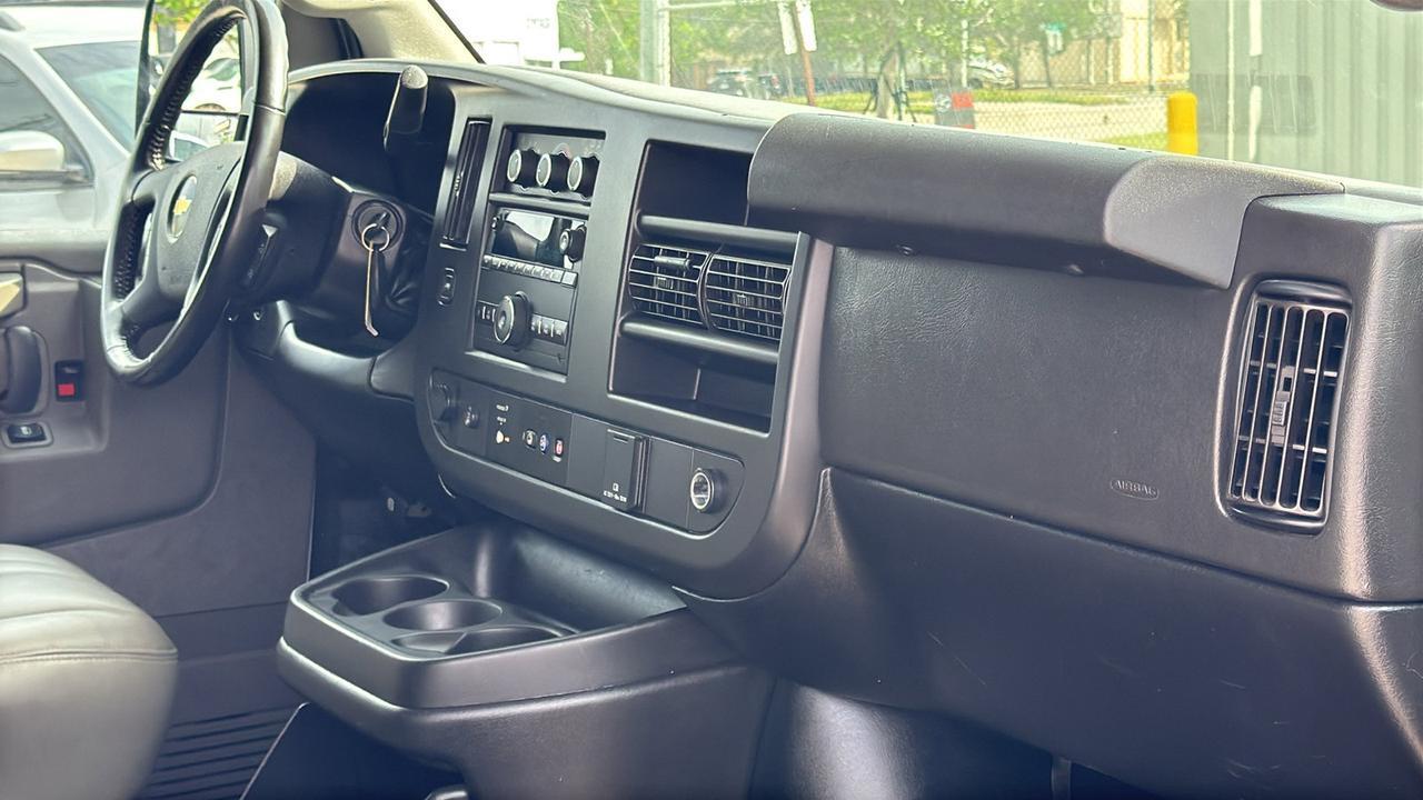 2021 Chevrolet Express Cargo Van Work Van New Braunfels TX