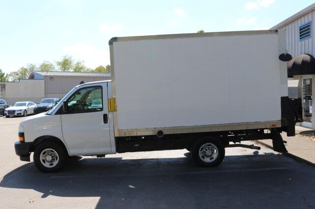 2021 Chevrolet Express Commercial Box Truck Lift Gate  Knoxville TN