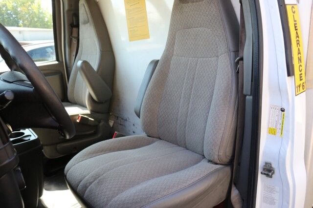 2021 Chevrolet Express Commercial Box Truck Lift Gate  Knoxville TN