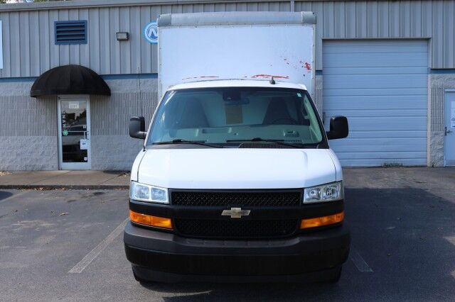 2021 Chevrolet Express Commercial Box Truck Lift Gate 3500 Box Truck Knoxville TN