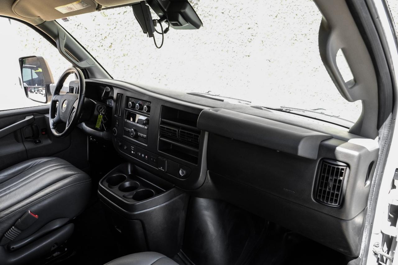 2021 Chevrolet Express Commercial Cutaway Farmers Branch TX