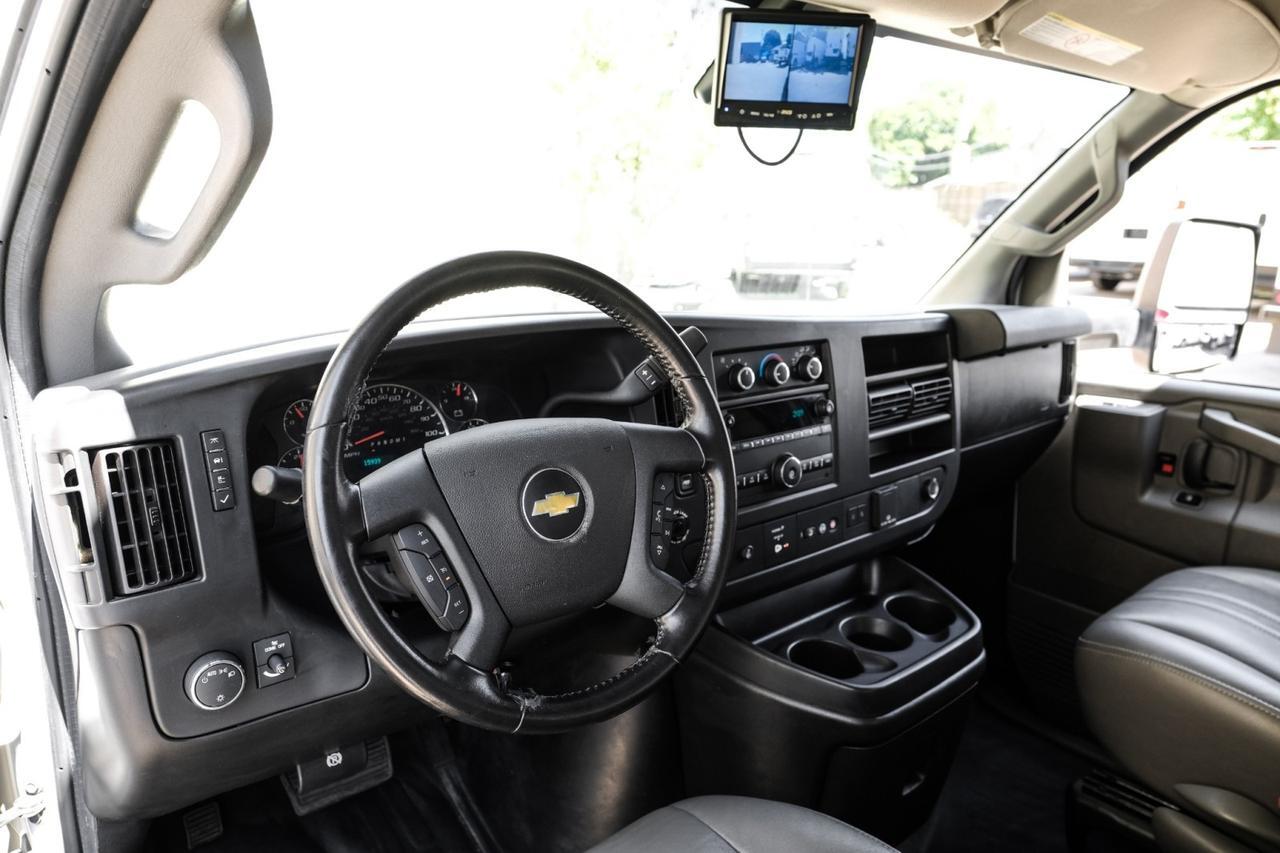 2021 Chevrolet Express Commercial Cutaway