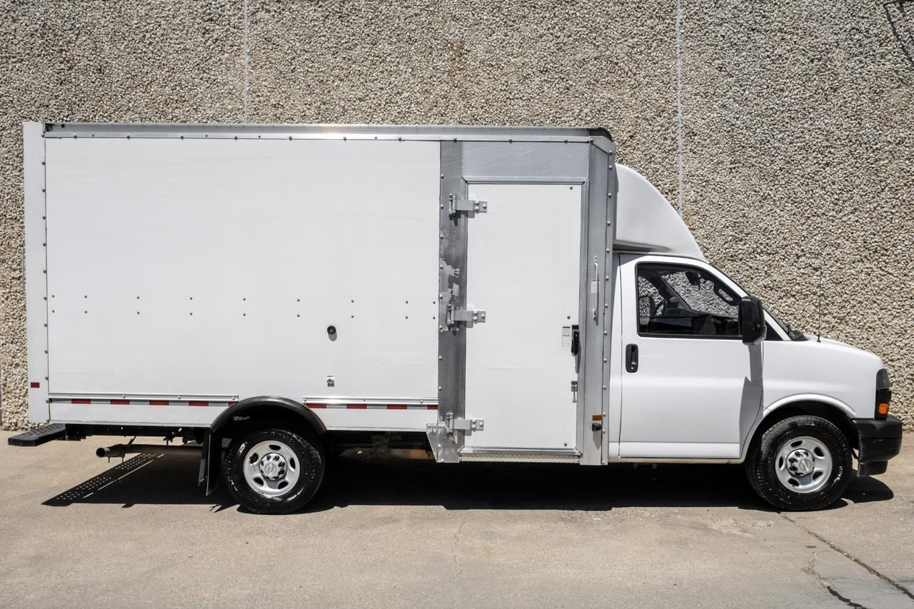 2021 Chevrolet Express Commercial Cutaway Farmers Branch TX