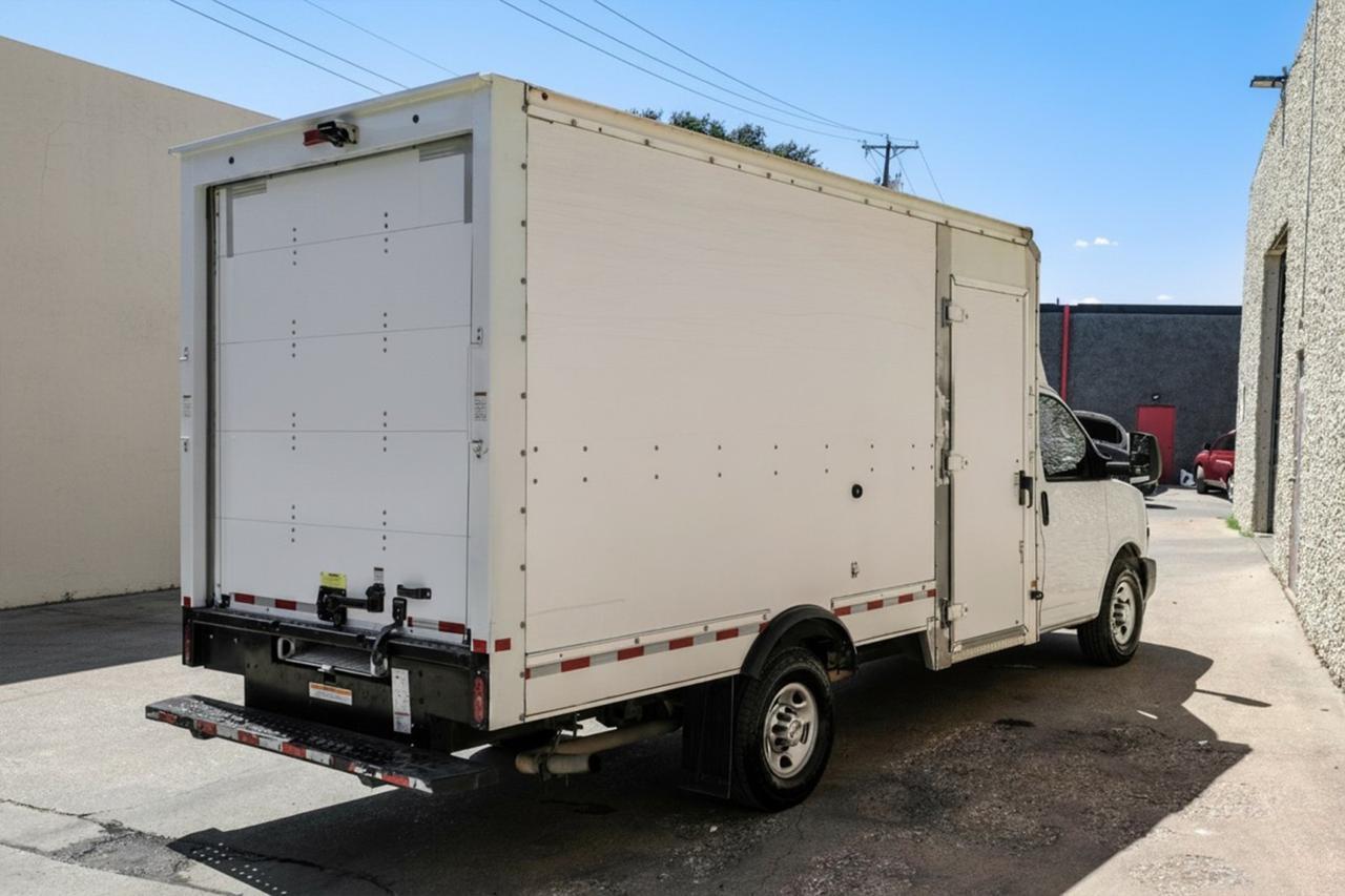 2021 Chevrolet Express Commercial Cutaway Farmers Branch TX