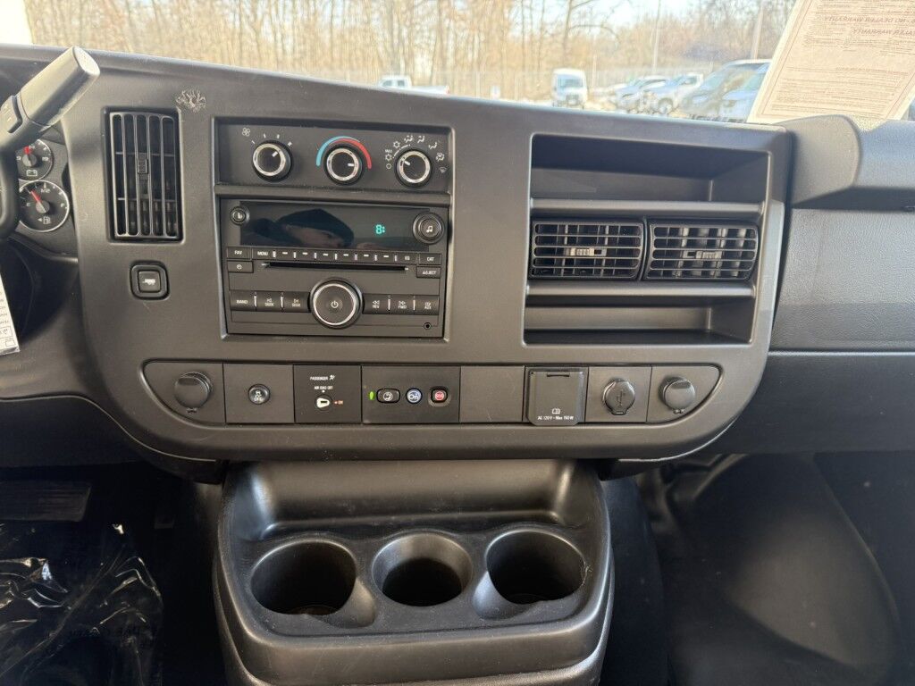 2021 Chevrolet Express Commercial Cutaway 3500 Van 139 Maumee OH