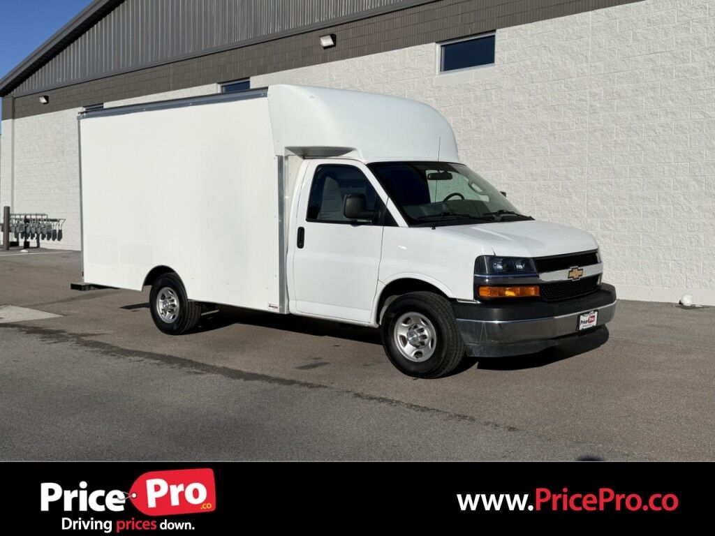 2021 Chevrolet Express Commercial Cutaway 3500 Van 139