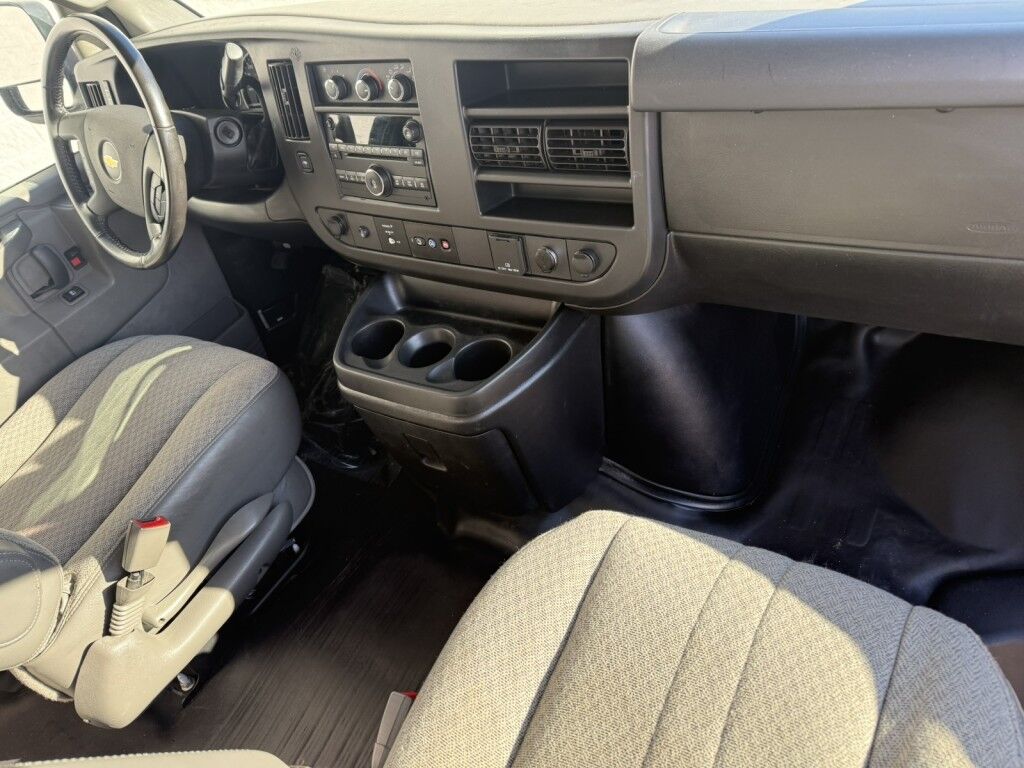 2021 Chevrolet Express Commercial Cutaway 3500 Van 139 Maumee OH