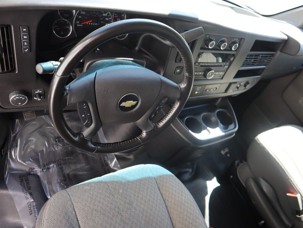 2021 Chevrolet Express Commercial Cutaway 3500 Van Maumee OH