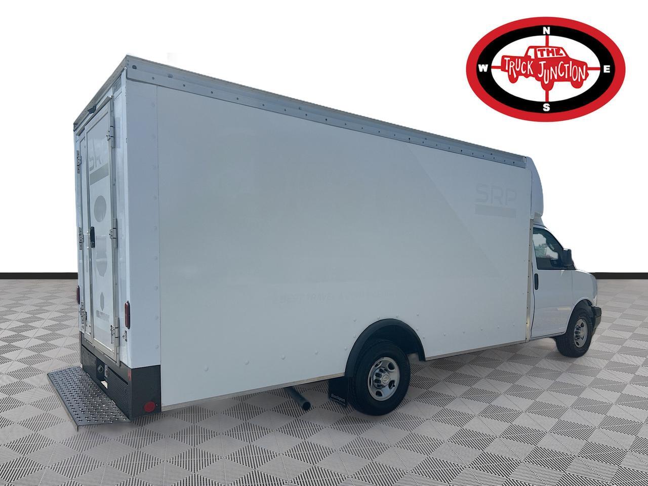 2021 Chevrolet Express Commercial Cutaway 3500 Van Venice FL