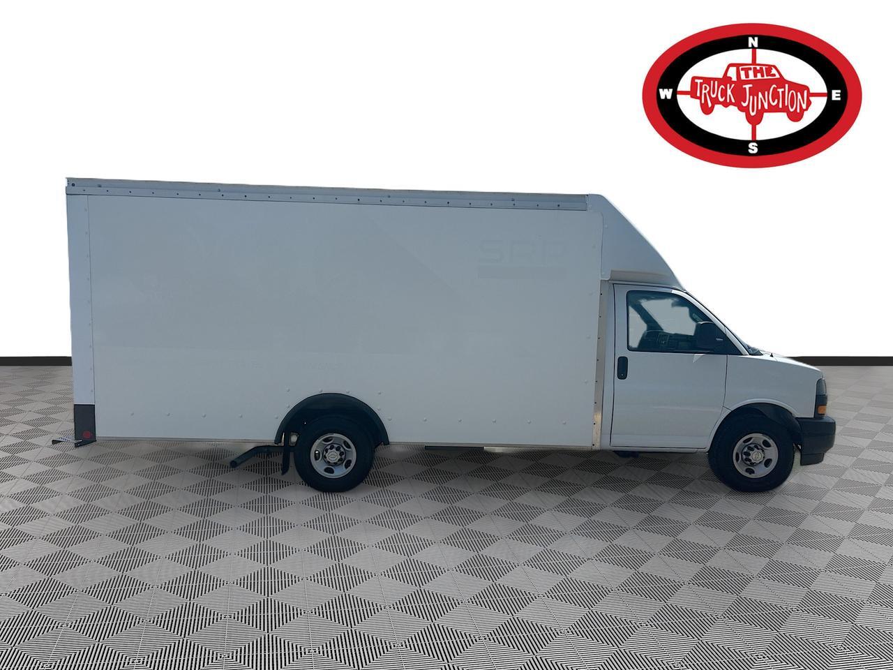 2021 Chevrolet Express Commercial Cutaway 3500 Van Venice FL