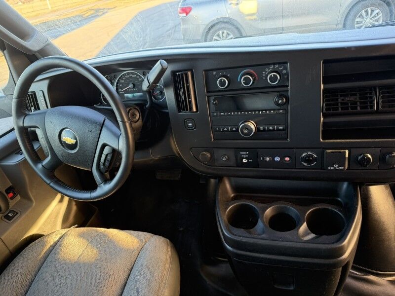 2021 Chevrolet Express G3500 Box Van 38k mi's Collinsville OK