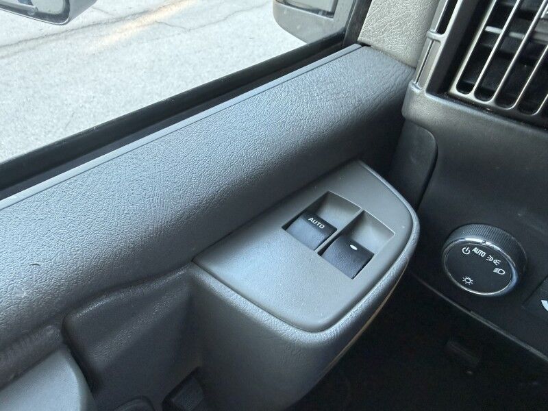 2021 Chevrolet Express G3500 Box Van 38k mi's Collinsville OK