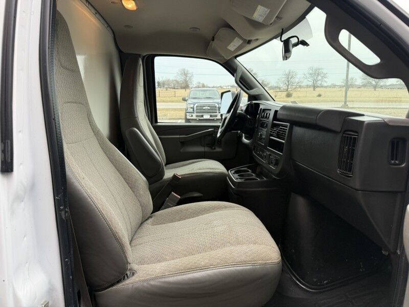 2021 Chevrolet Express G3500 Box Van 6.6L V8 42 Collinsville OK