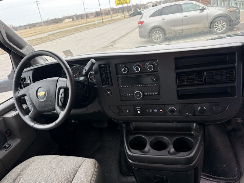 2021 Chevrolet Express G3500 Box Van 6.6L V8 42 Collinsville OK