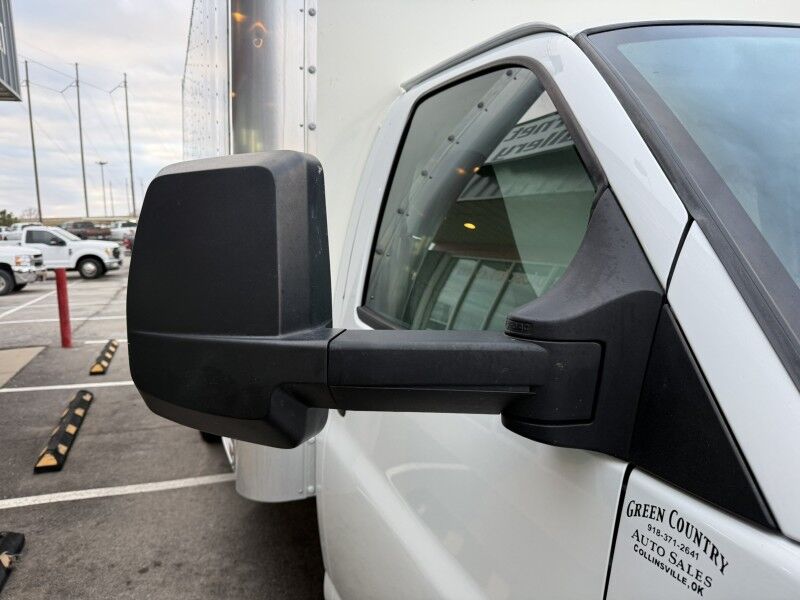 2021 Chevrolet Express G3500 Box Van 6.6L V8 42 Collinsville OK