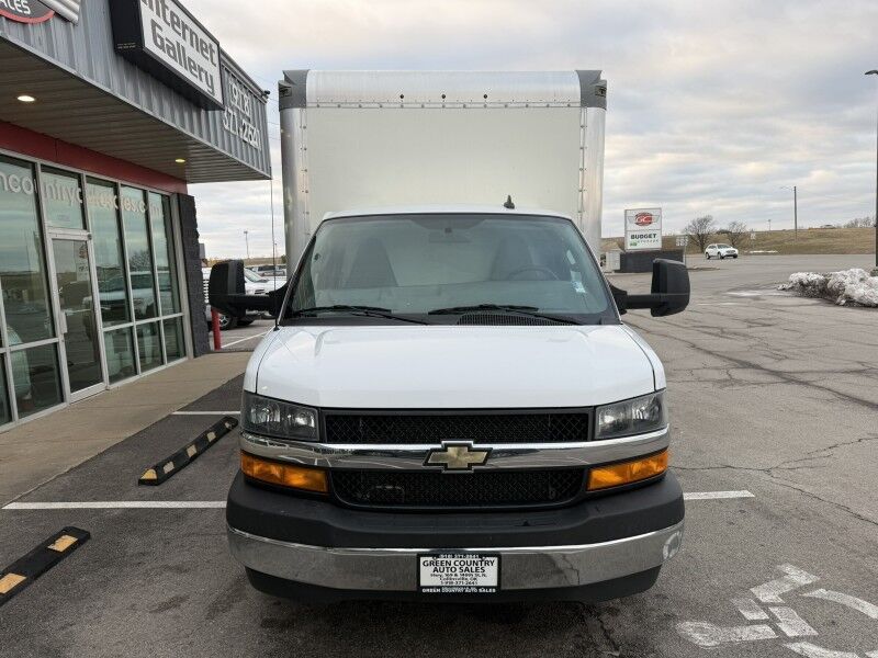 2021 Chevrolet Express G3500 Box Van 6.6L V8 42k mi's Collinsville OK