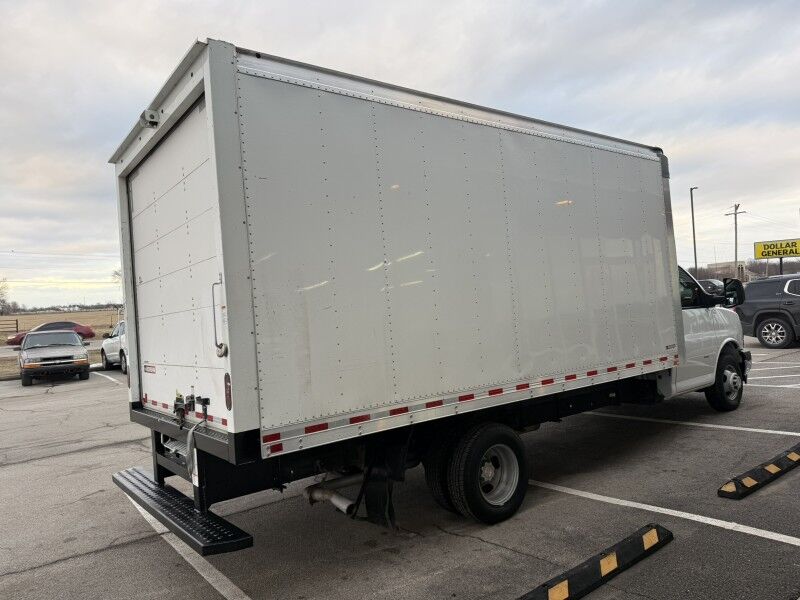 2021 Chevrolet Express G3500 Box Van 6.6L V8 42k mi's Collinsville OK