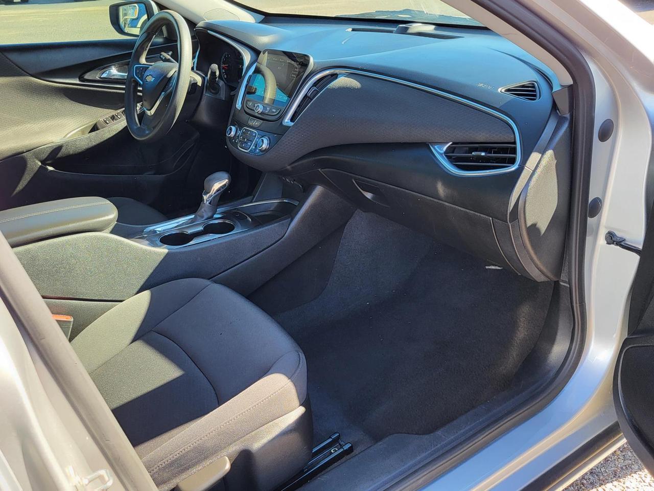 2021 Chevrolet Malibu 4dr Sdn LT Beeville TX