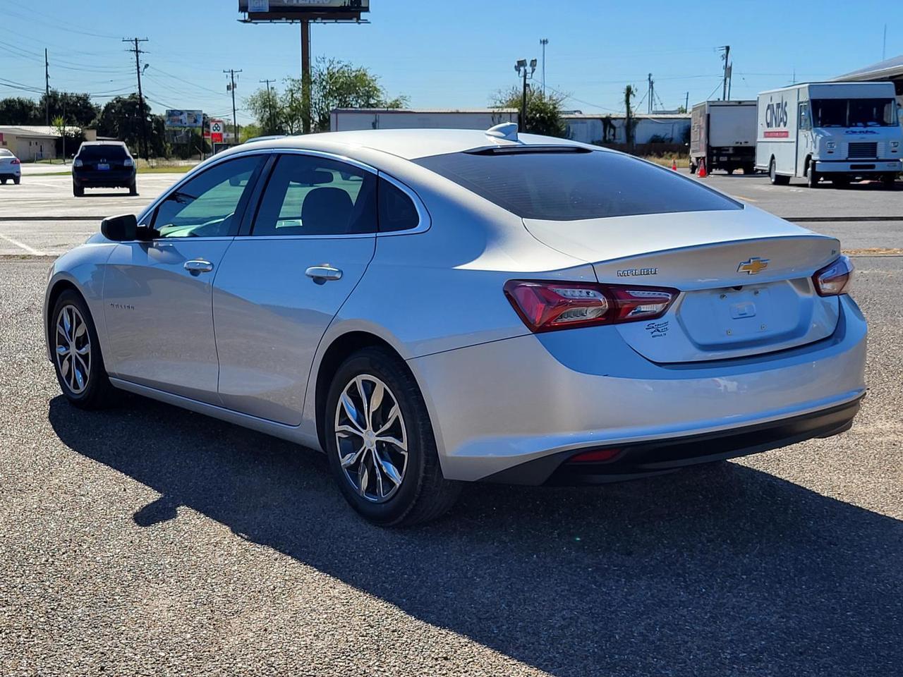 2021 Chevrolet Malibu 4dr Sdn LT Beeville TX