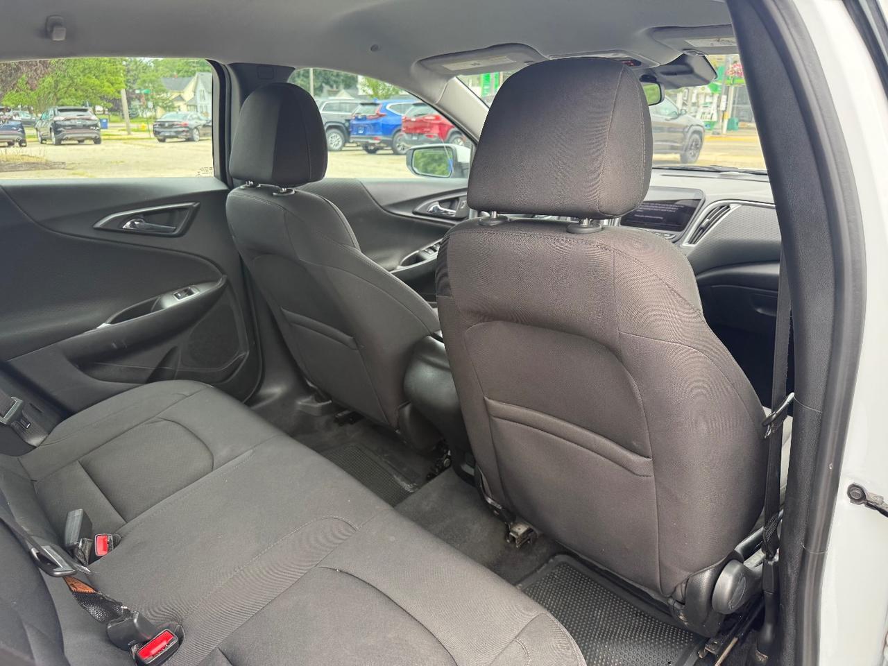 2021 Chevrolet Malibu FWD 1FL Wayland MI