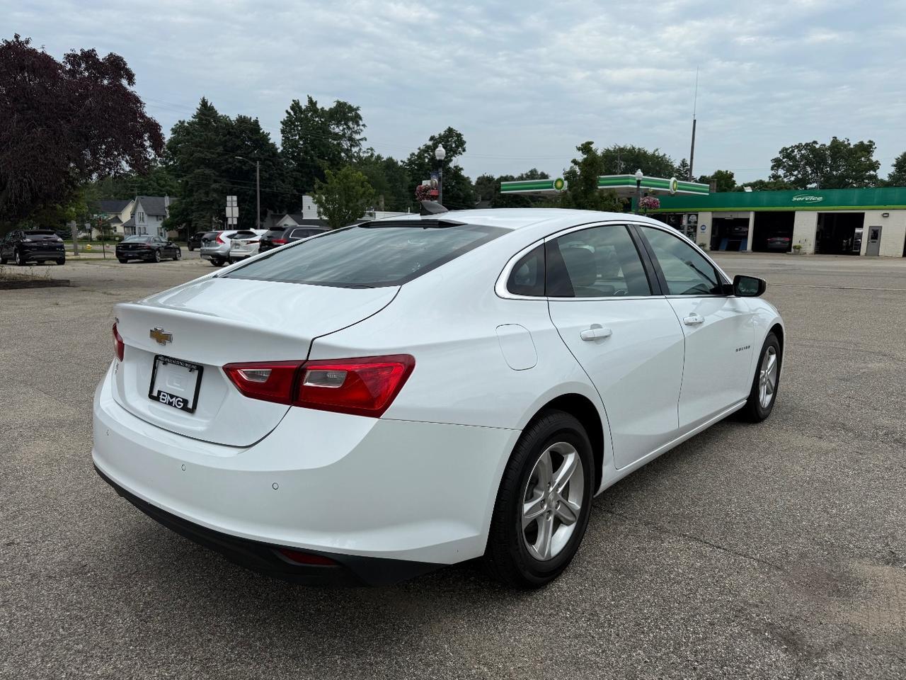 2021 Chevrolet Malibu FWD 1FL Wayland MI