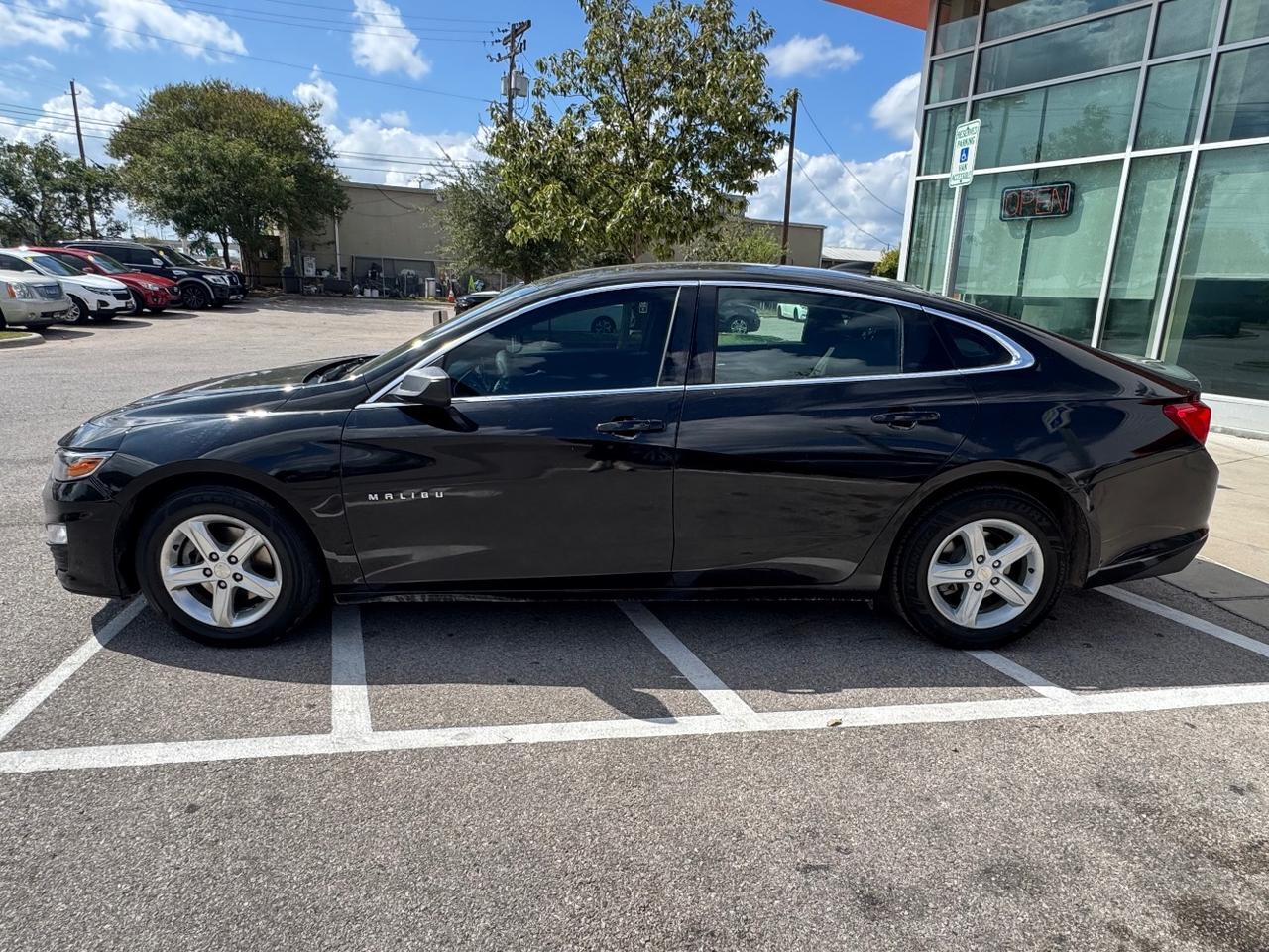 2021 Chevrolet Malibu FWD LS