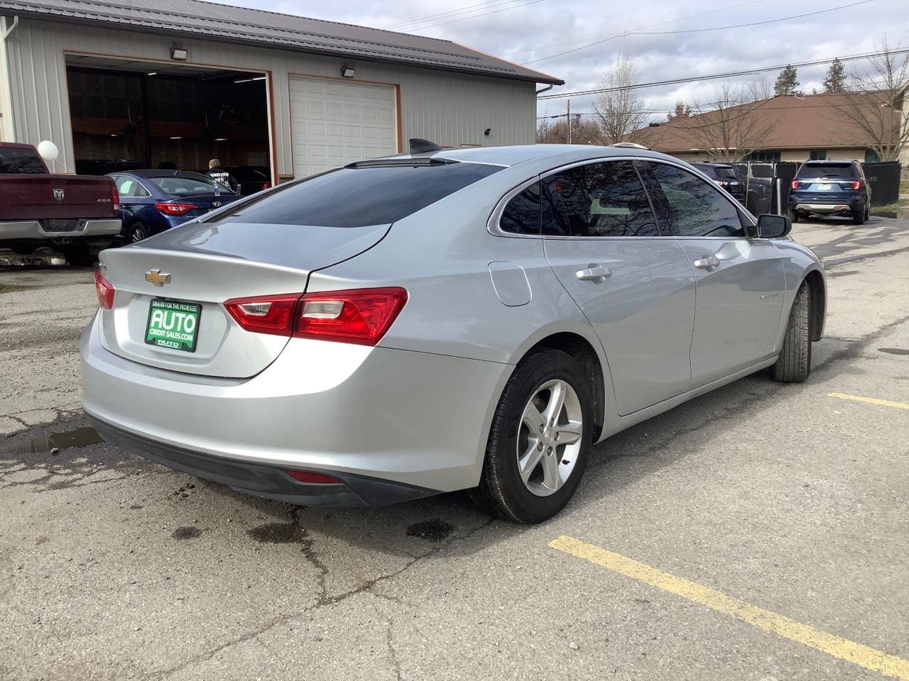 2021 Chevrolet Malibu FWD LS