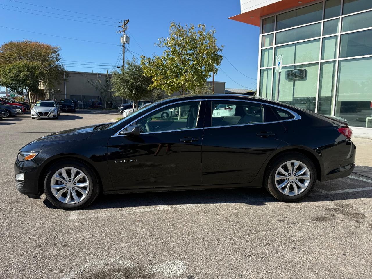 2021 Chevrolet Malibu FWD LT