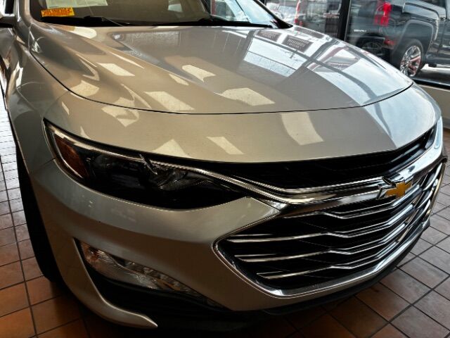 2021 Chevrolet Malibu FWD LT