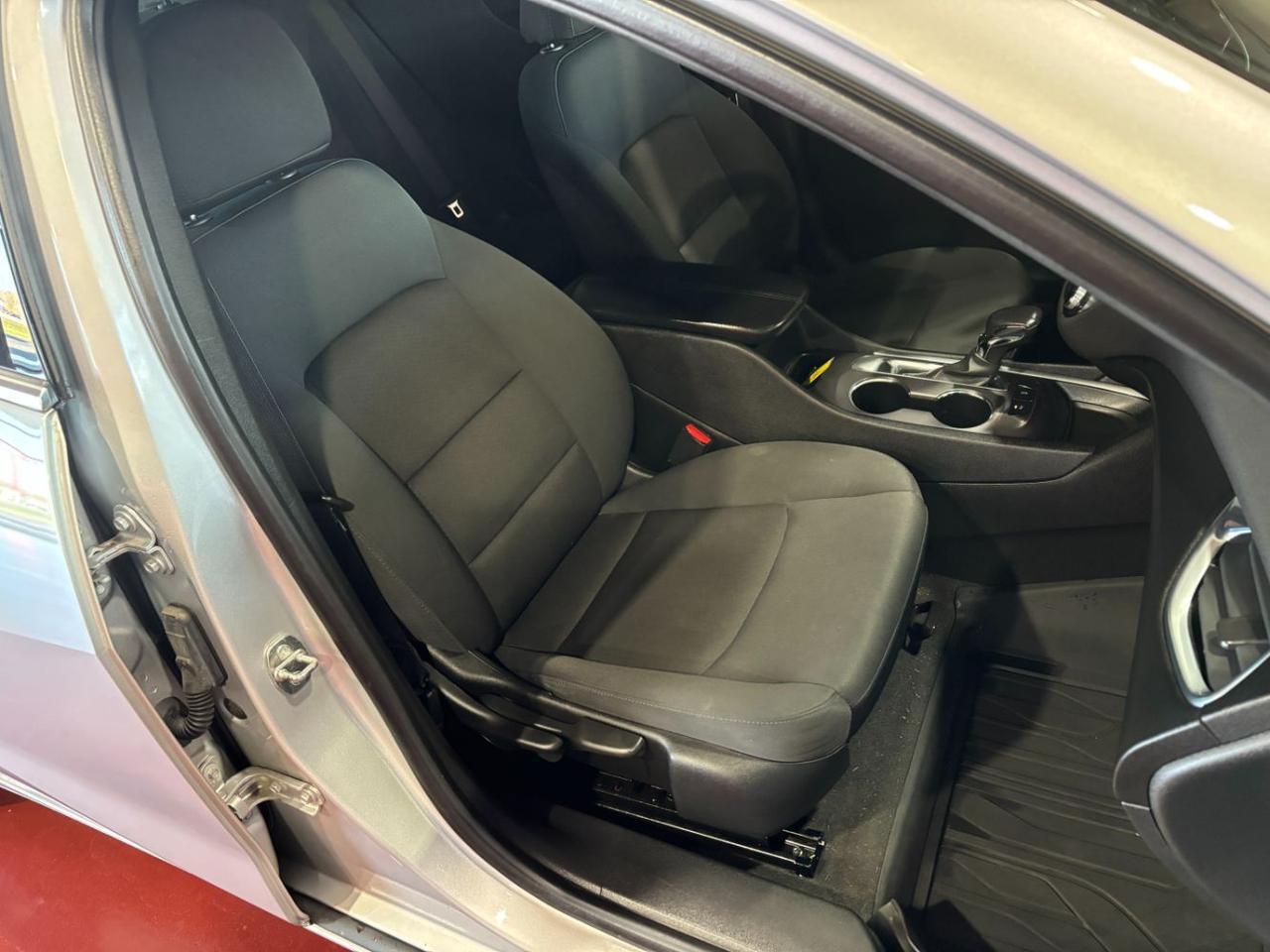 2021 Chevrolet Malibu FWD LT Franklin OH