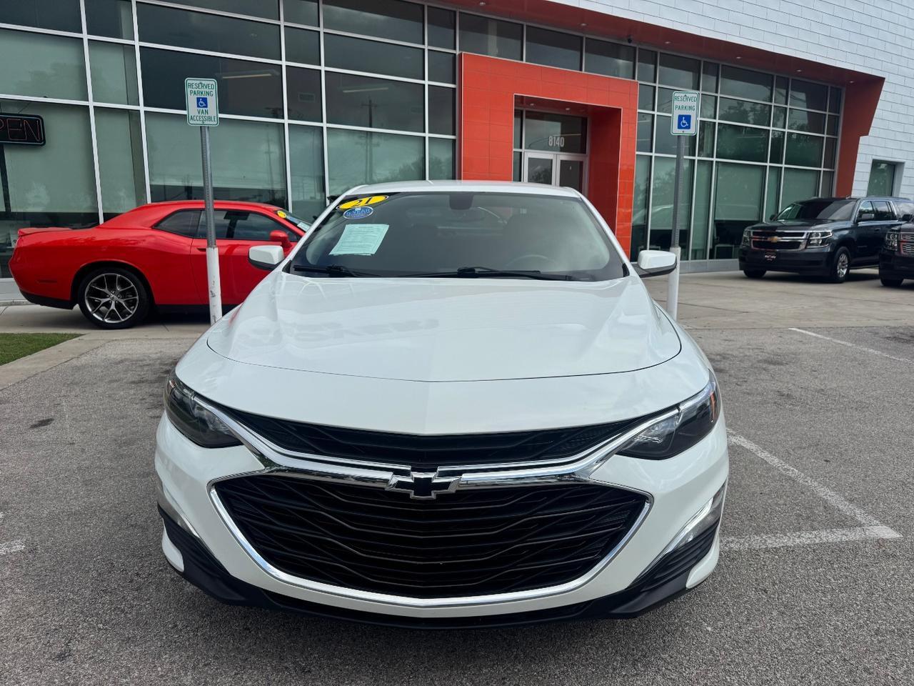 2021 Chevrolet Malibu FWD RS