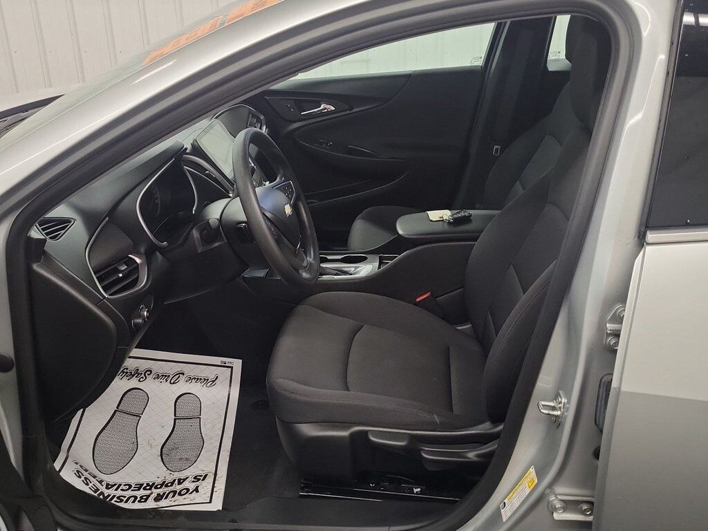 2021 Chevrolet Malibu LS Akron OH