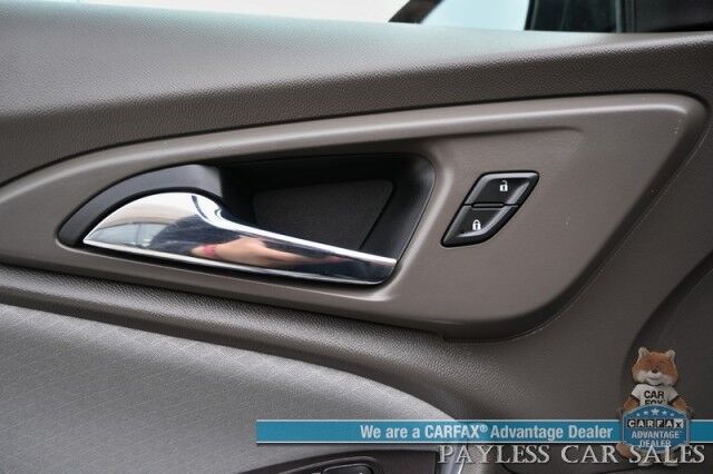 2021 Chevrolet Malibu LT / Driver Confidence II Pkg / Auto Start / Power & Heated Cloth Seats / Adaptive Cruise Control / Lane Departure & Blind Spot Alert / Apple CarPlay & Android Auto / Back Up Camera / Keyless Entry & Start / 1-Owner Anchorage AK