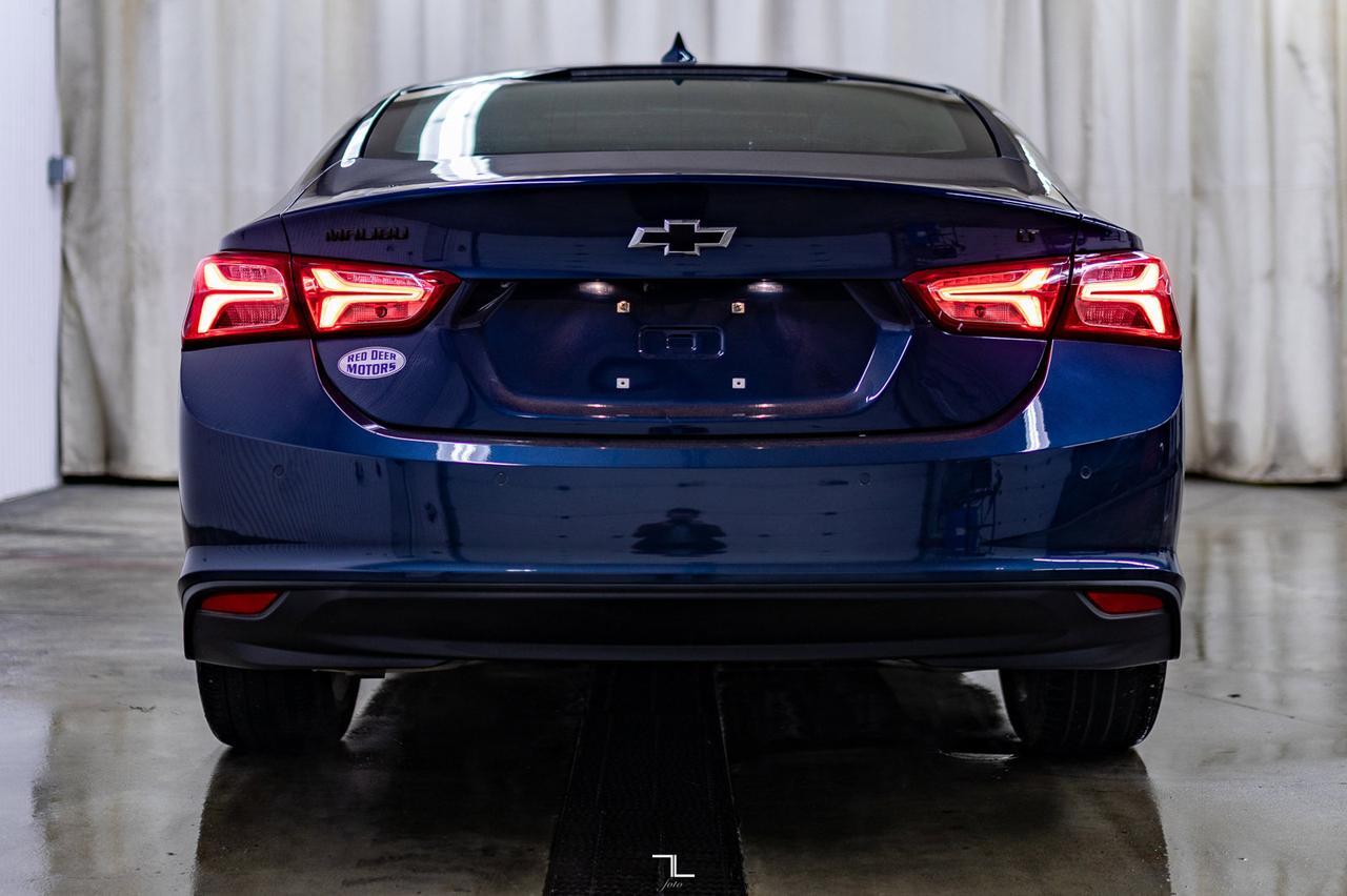 2021 Chevrolet Malibu LT Leather Roof BCam Red Deer AB