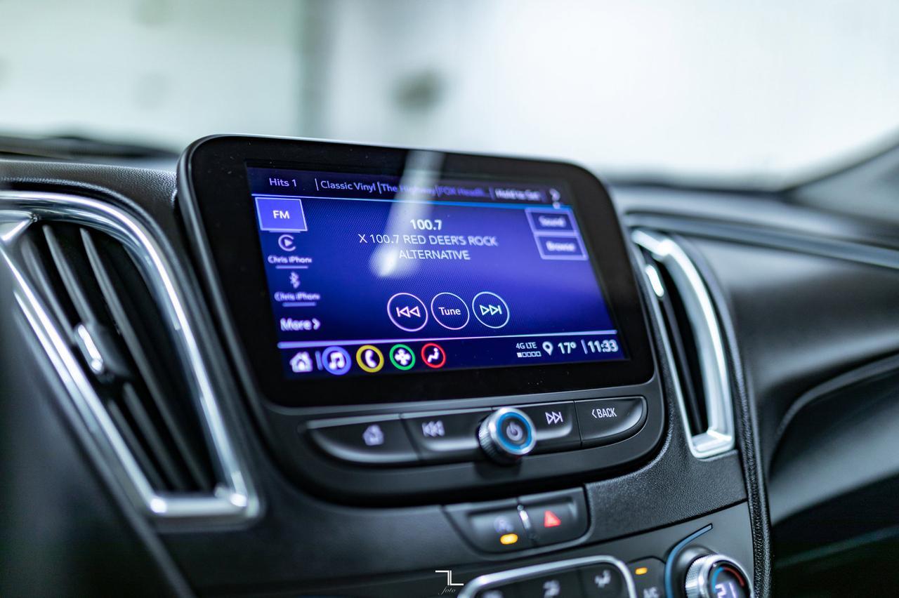 2021 Chevrolet Malibu LT Leather Roof BCam Red Deer AB