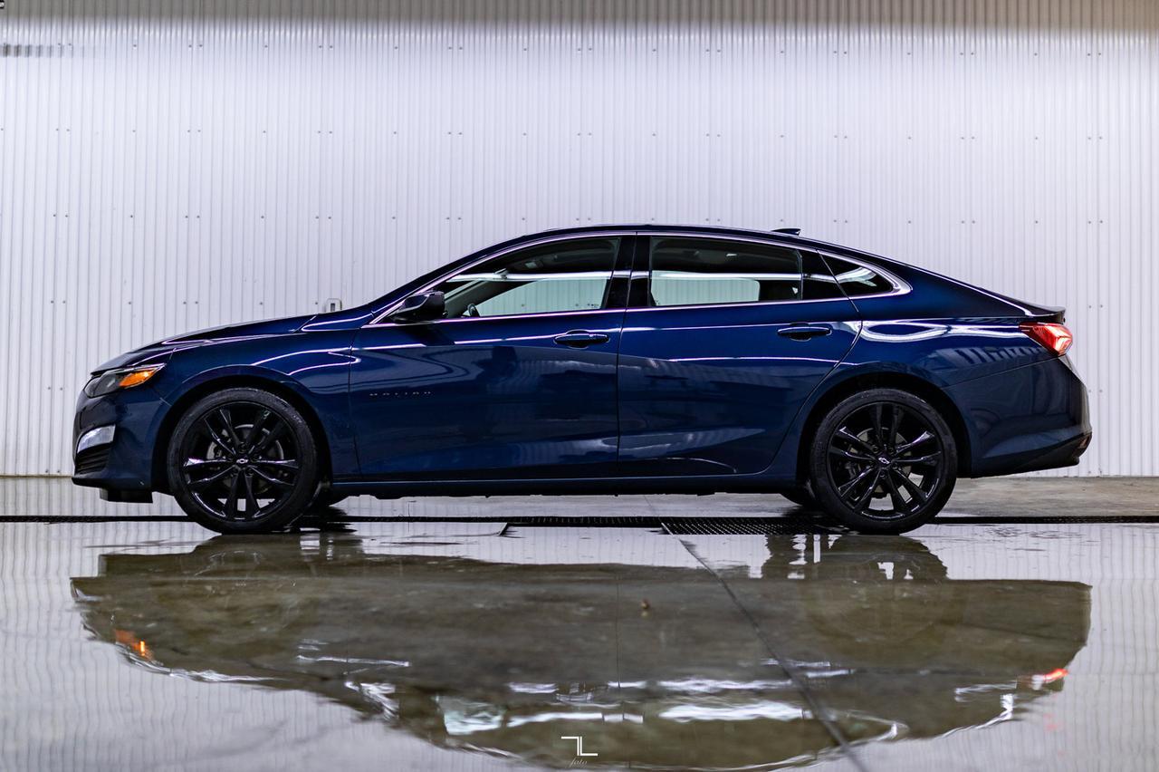 2021 Chevrolet Malibu LT Leather Roof BCam Red Deer AB