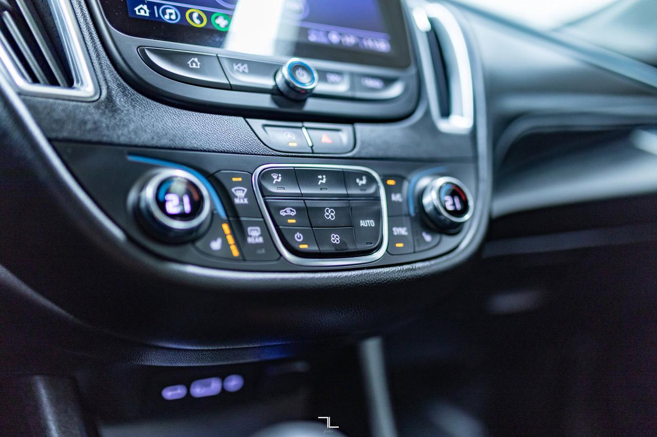 2021 Chevrolet Malibu LT Leather Roof BCam Red Deer AB