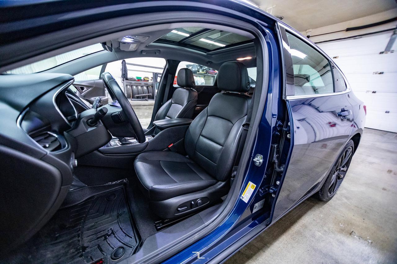 2021 Chevrolet Malibu LT Leather Roof BCam Red Deer AB