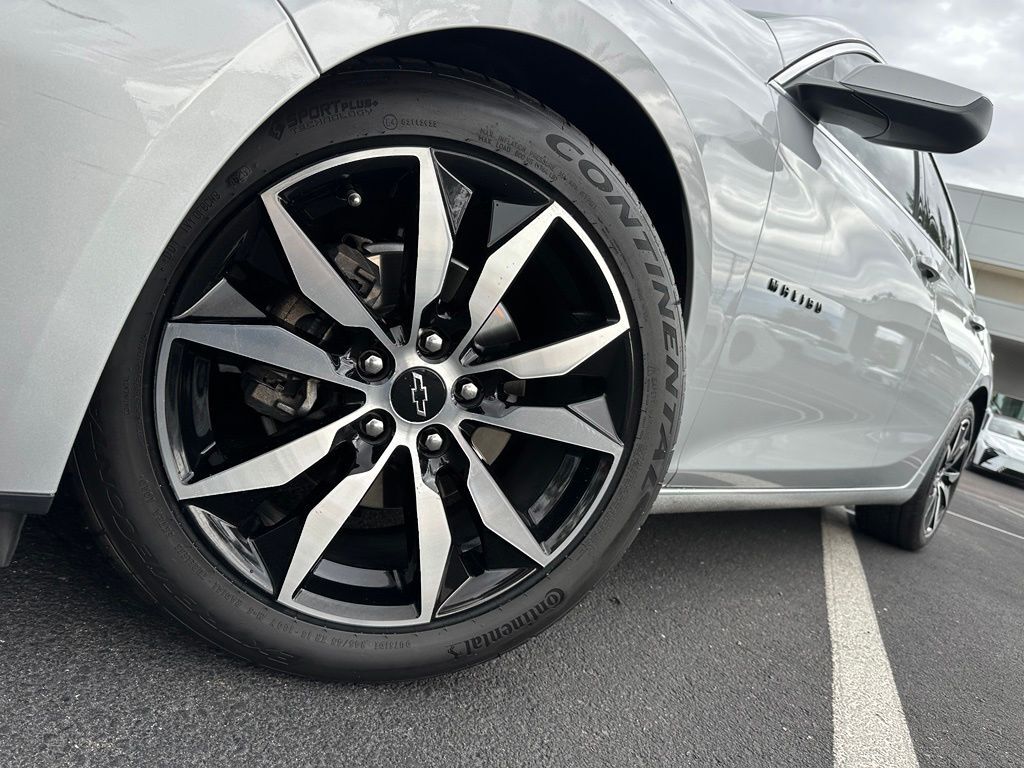 2021 Chevrolet Malibu RS
